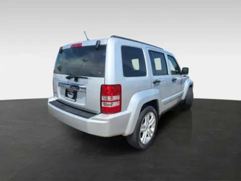 More photos of 2012 Jeep Liberty Limited Jet at Platinum Auto Plaza, KS