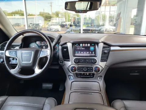 More photos of 2020 GMC Yukon Denali Sport Utility 4D at Platinum Auto Plaza, KS