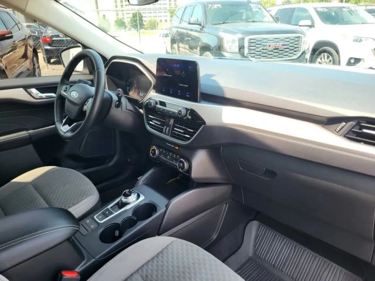 2021 Ford Escape SE Sport photo 29