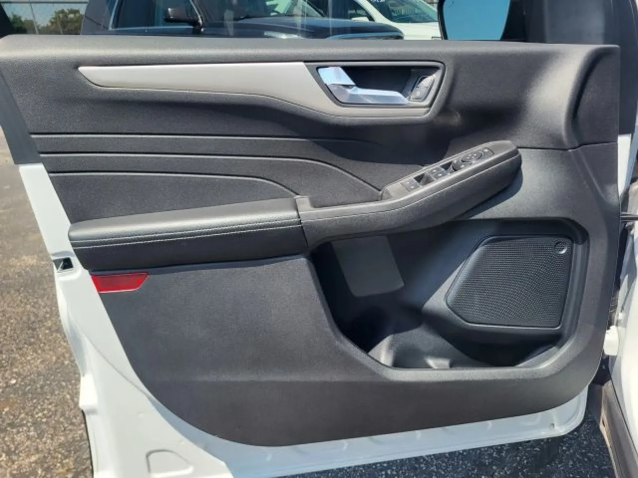 2021 Ford Escape SE Sport photo 8
