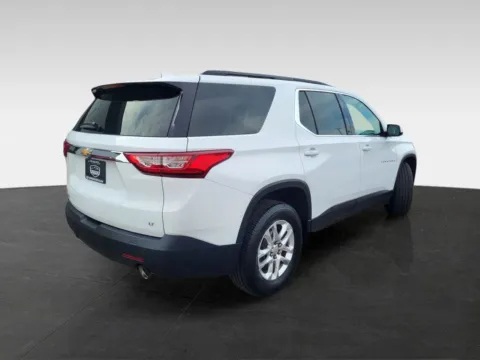 Another view of 2019 Chevrolet Traverse LT Sport Utility 4D for sale in Topeka, KS at Platinum Auto Plaza