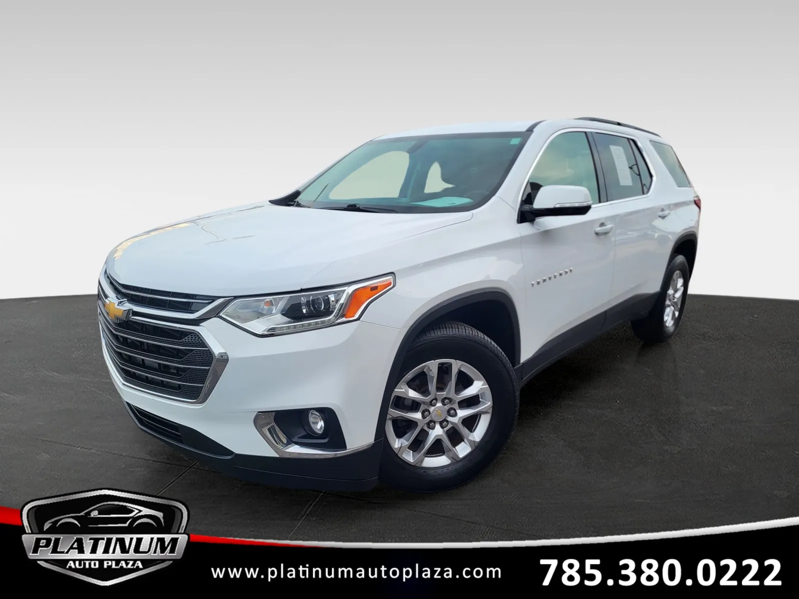 2019 Chevrolet Traverse LT Cloth for sale in Topeka, KS