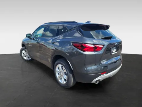 More photos of 2019 Chevrolet Blazer 1LT Sport Utility 4D at Platinum Auto Plaza, KS