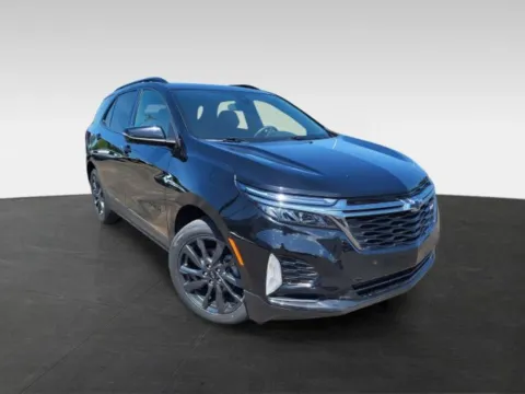 More photos of 2022 Chevrolet Equinox RS at Platinum Auto Plaza, KS