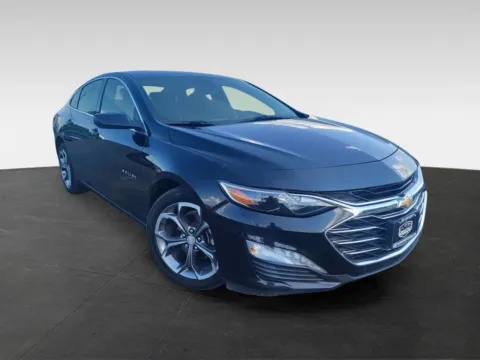 Another view of 2023 Chevrolet Malibu 1LT Sedan 4D for sale in Topeka, KS at Platinum Auto Plaza