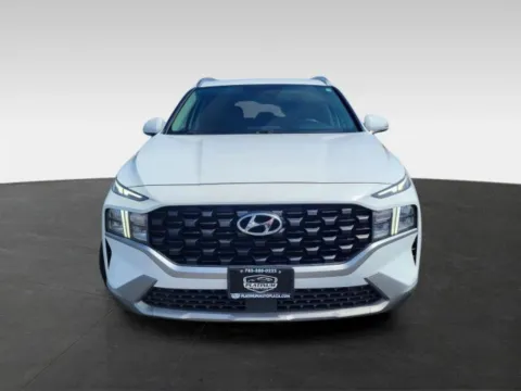 Photos of 2023 Hyundai Santa Fe SEL for sale in Topeka, KS at Platinum Auto Plaza