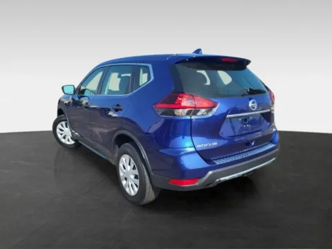 More photos of 2018 Nissan Rogue S at Platinum Auto Plaza, KS