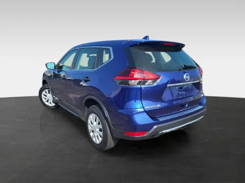 More photos of 2018 Nissan Rogue S at Platinum Auto Plaza, KS