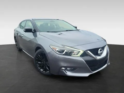 Photos of 2017 Nissan Maxima Platinum for sale in Topeka, KS at Platinum Auto Plaza
