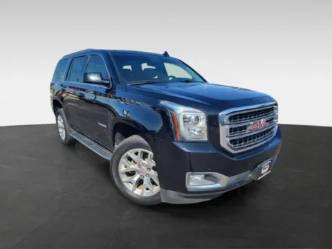 Photos of 2017 GMC Yukon SLT for sale in Topeka, KS at Platinum Auto Plaza