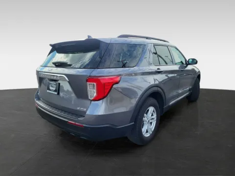 Another view of 2022 Ford Explorer XLT for sale in Topeka, KS at Platinum Auto Plaza