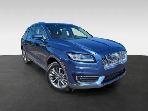 Photos of 2019 Lincoln Nautilus Select for sale in Topeka, KS at Platinum Auto Plaza