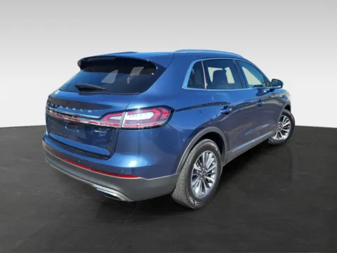 Another view of 2019 Lincoln Nautilus Select for sale in Topeka, KS at Platinum Auto Plaza