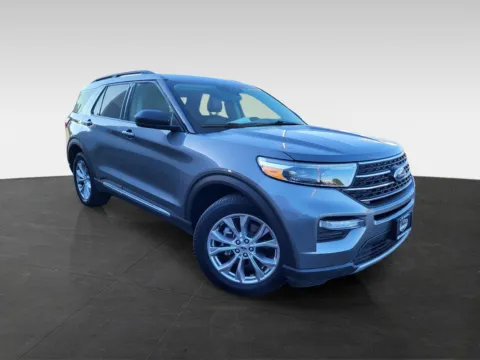 Another view of 2021 Ford Explorer XLT for sale in Topeka, KS at Platinum Auto Plaza