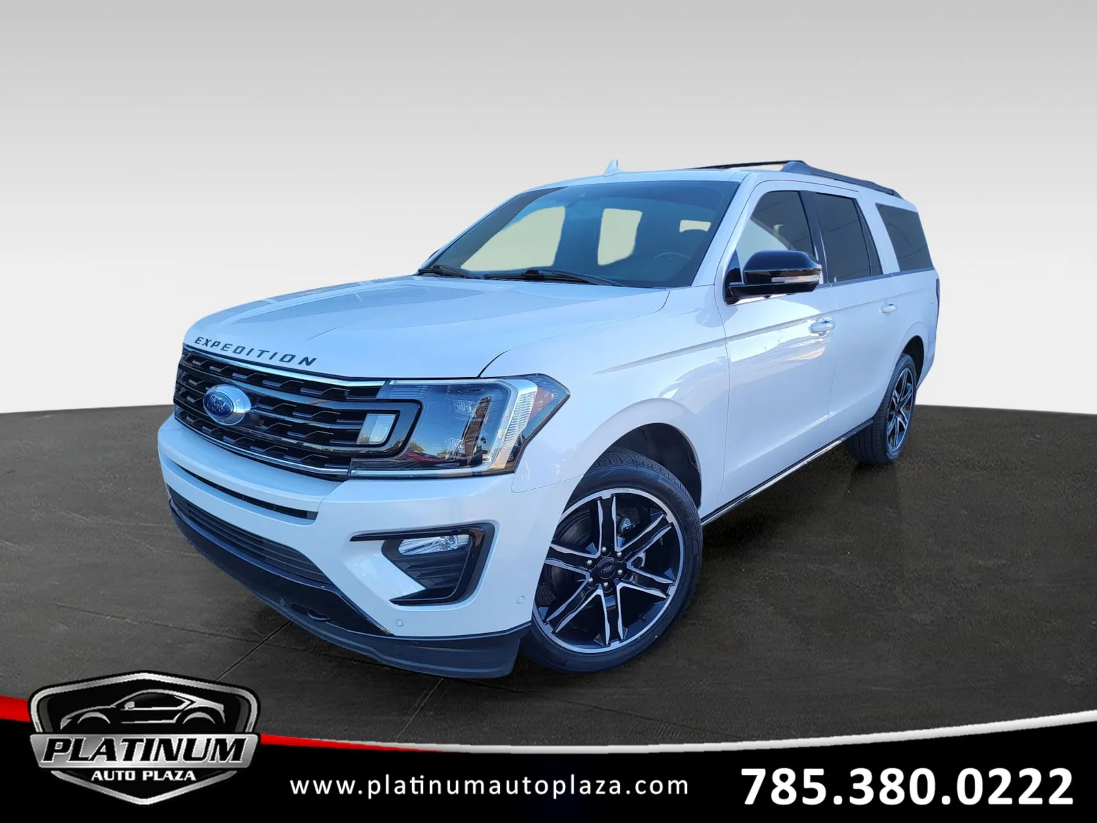 White 2019 Ford Expedition Max Limited for sale in Topeka, KS