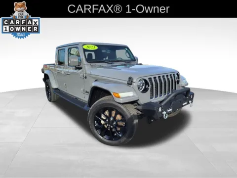 Photos of 2023 Jeep Gladiator High Altitude for sale in Topeka, KS at Platinum Auto Plaza