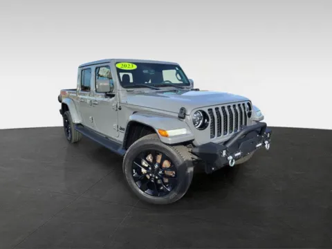 Photos of 2023 Jeep Gladiator High Altitude for sale in Topeka, KS at Platinum Auto Plaza