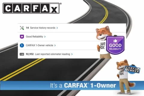 Another view of 2019 Chrysler Pacifica Touring L for sale in Topeka, KS at Platinum Auto Plaza