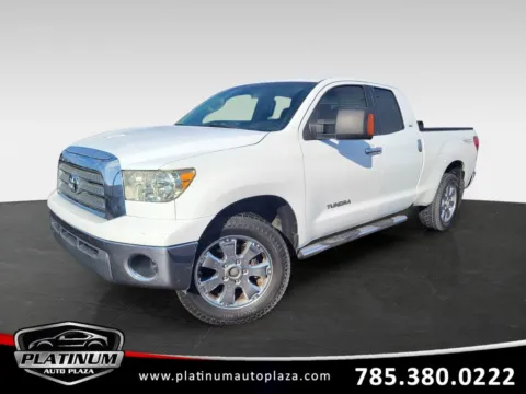 White 2007 Toyota Tundra SR5 for sale in Topeka, KS