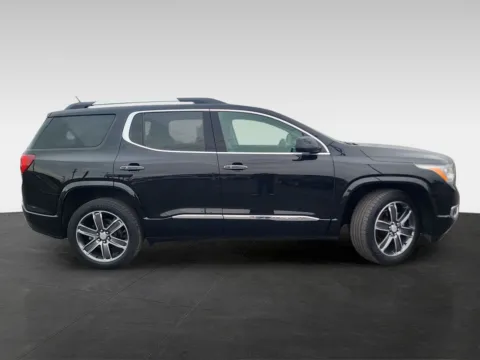 More photos of 2019 GMC Acadia Denali at Platinum Auto Plaza, KS