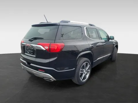 More photos of 2019 GMC Acadia Denali at Platinum Auto Plaza, KS