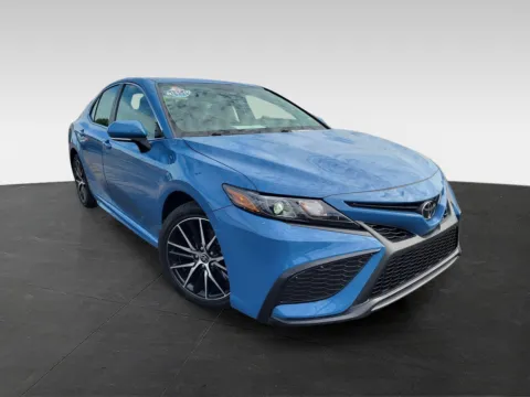 Photos of 2024 Toyota Camry SE for sale in Topeka, KS at Platinum Auto Plaza