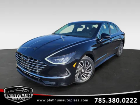 Black 2023 Hyundai Sonata Hybrid SEL for sale in Topeka, KS