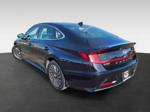 More photos of 2023 Hyundai Sonata Hybrid SEL at Platinum Auto Plaza, KS