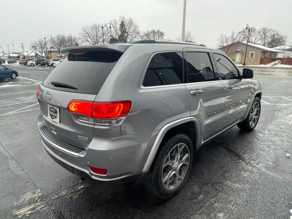 新入荷 Used Sport Edition Sterling Limited Cherokee Grand Jeep 2018 スケートボード