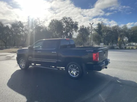 More photos of 2017 Chevrolet Silverado 1500 High Country at Park Marina Motors, CA