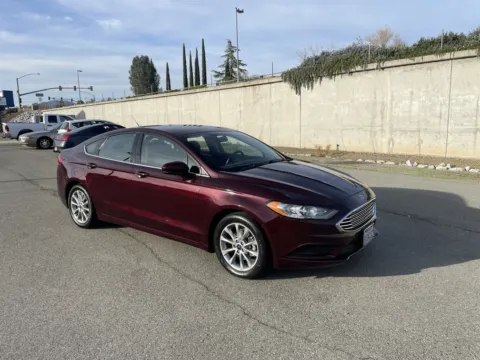 Red 2017 Ford Fusion SE for sale in Redding, CA