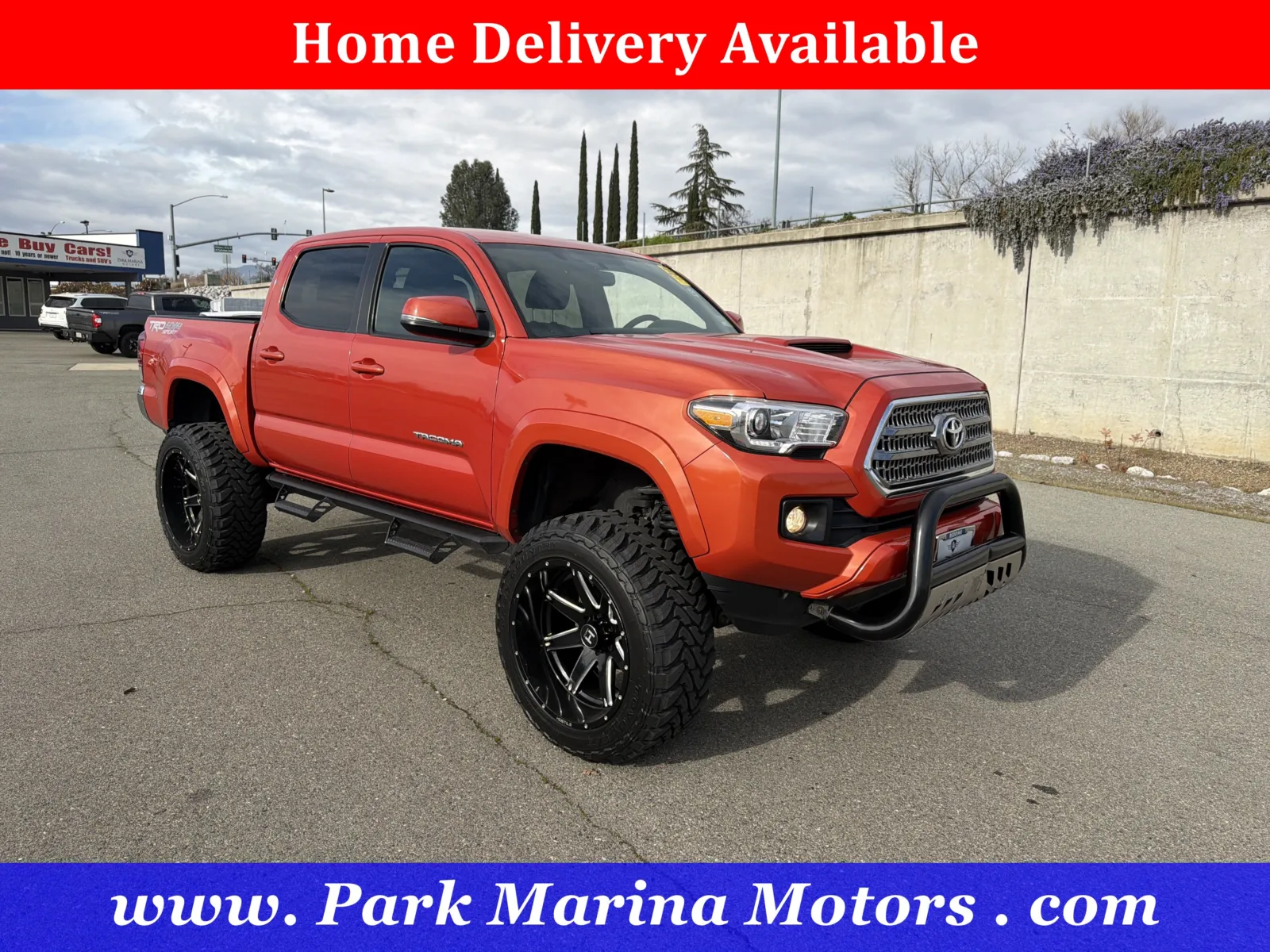 2017 Toyota Tacoma TRD Sport's photo