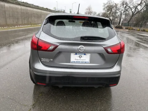 More photos of 2018 Nissan Rogue Sport S at Park Marina Motors, CA