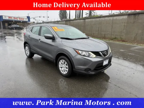 Gray 2018 Nissan Rogue Sport S for sale in Redding, CA