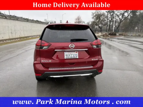 Red 2019 Nissan Rogue SV for sale in Redding, CA