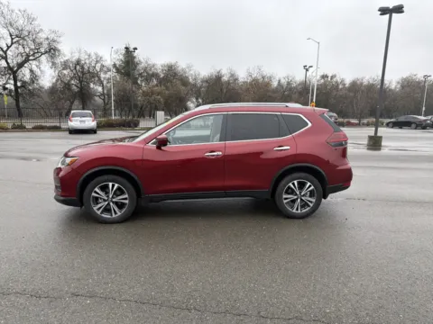 More photos of 2019 Nissan Rogue SV at Park Marina Motors, CA