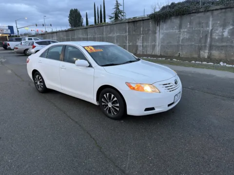 White 2009 Toyota Camry LE for sale in Redding, CA
