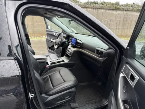 Another view of 2022 Ford Explorer XLT for sale in Redding, CA at Park Marina Motors