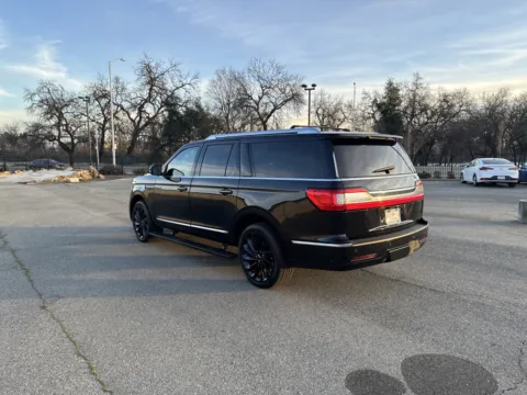 More photos of 2020 Lincoln Navigator L Reserve at Park Marina Motors, CA