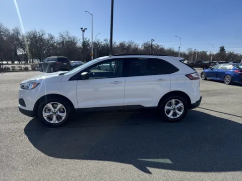 More photos of 2023 Ford Edge SE at Park Marina Motors, CA