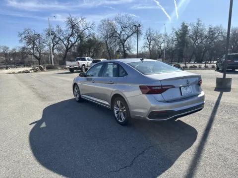 More photos of 2024 Volkswagen Jetta SE at Park Marina Motors, CA