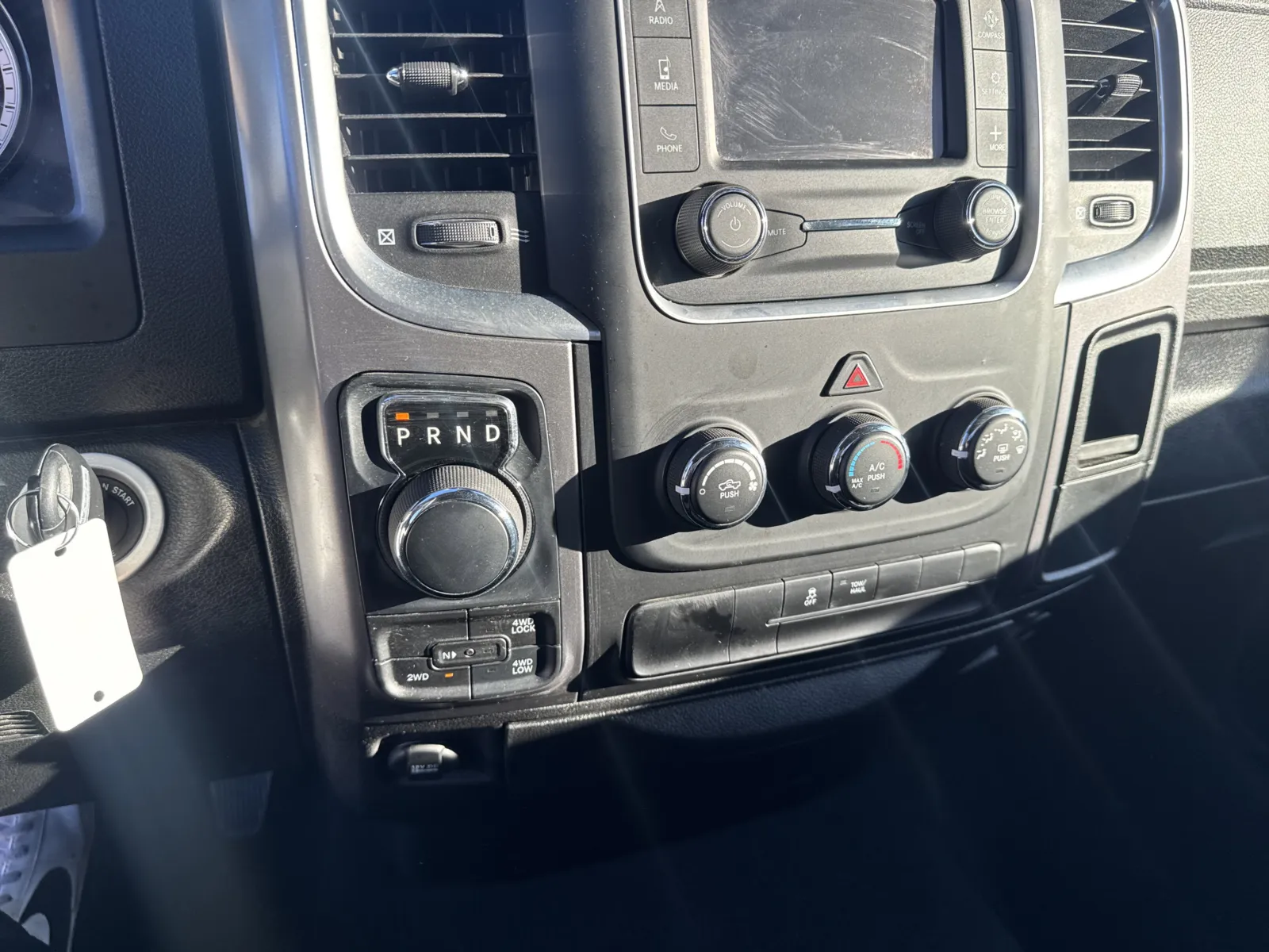 2024 RAM Ram 1500 Classic SLT - Photo 20