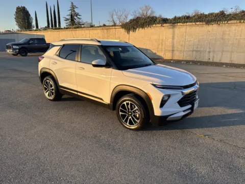 White 2024 Chevrolet Trailblazer LT for sale in Redding, CA