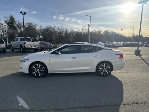 More photos of 2018 Nissan Maxima Platinum at Park Marina Motors, CA