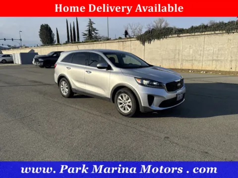 Silver 2019 Kia Sorento LX V6 for sale in Redding, CA