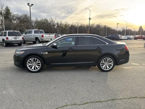 More photos of 2016 Ford Taurus Limited at Park Marina Motors, CA