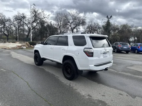 More photos of 2022 Toyota 4Runner SR5 Premium at Park Marina Motors, CA