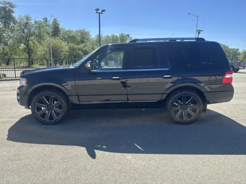 More photos of 2016 Ford Expedition at Park Marina Motors, CA