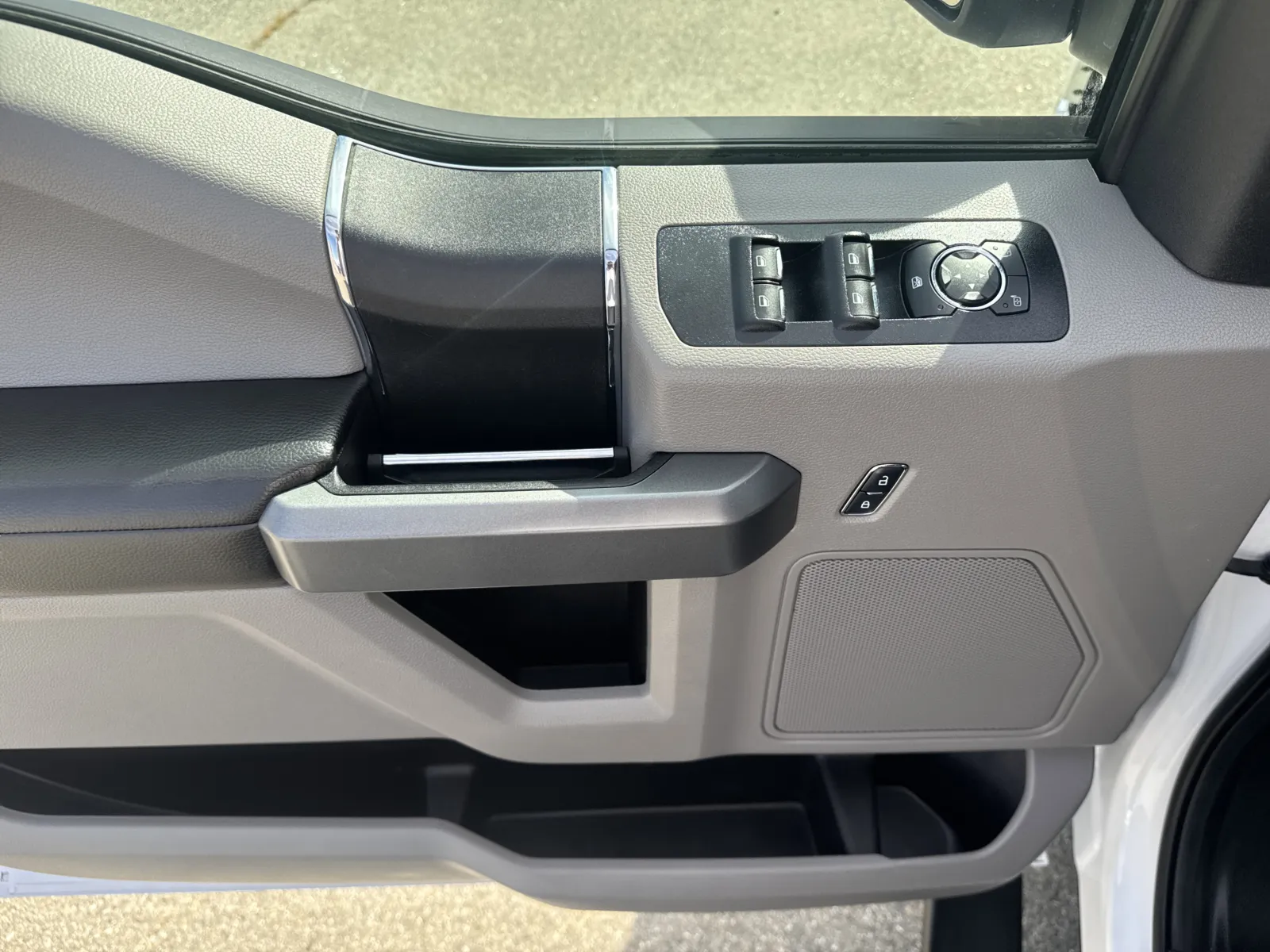 2018 Ford F-150 XLT - Photo 12