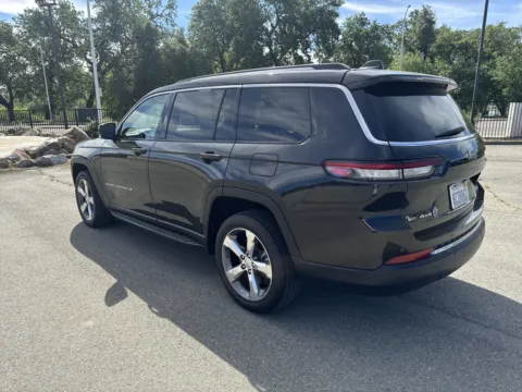 More photos of 2021 Jeep Grand Cherokee L Limited at Park Marina Motors, CA